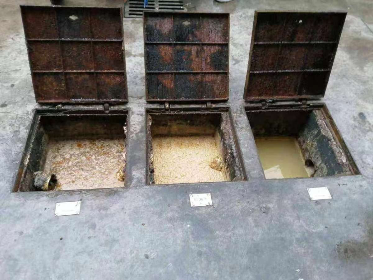 七叉镇清理隔油池-污水池清掏